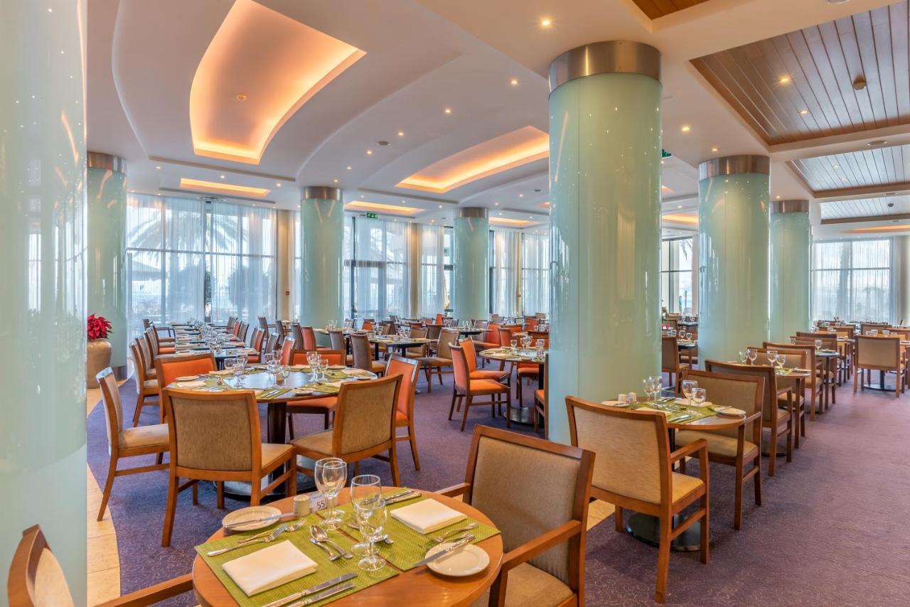 Pestana Grand Ocean Resort Hotel Фуншал Екстериор снимка The restaurant