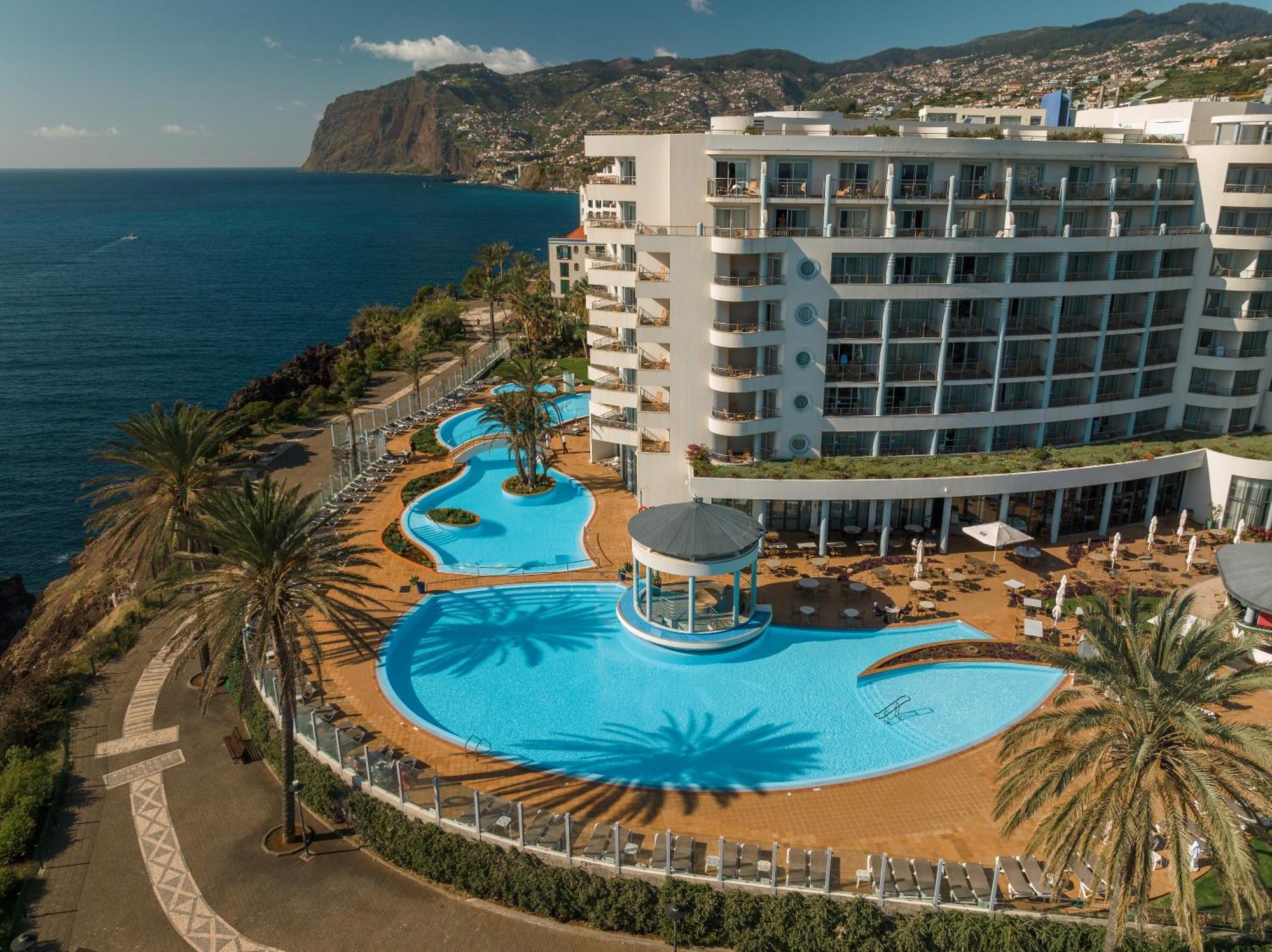 Pestana Grand Ocean Resort Hotel Фуншал Екстериор снимка