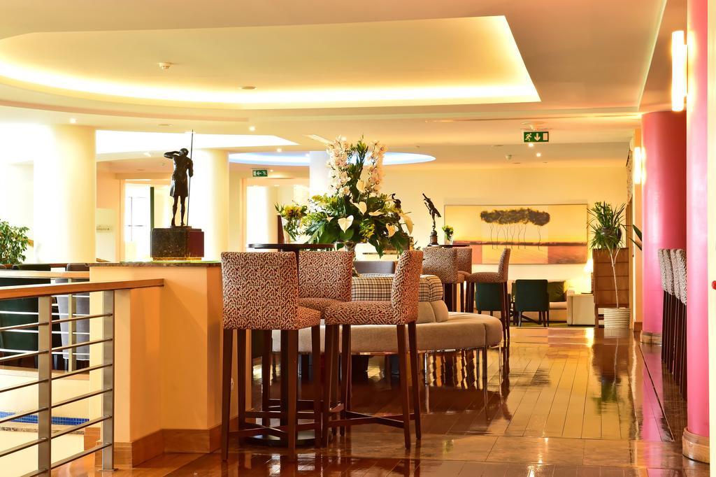 Pestana Grand Ocean Resort Hotel Фуншал Екстериор снимка The lobby of the hotel